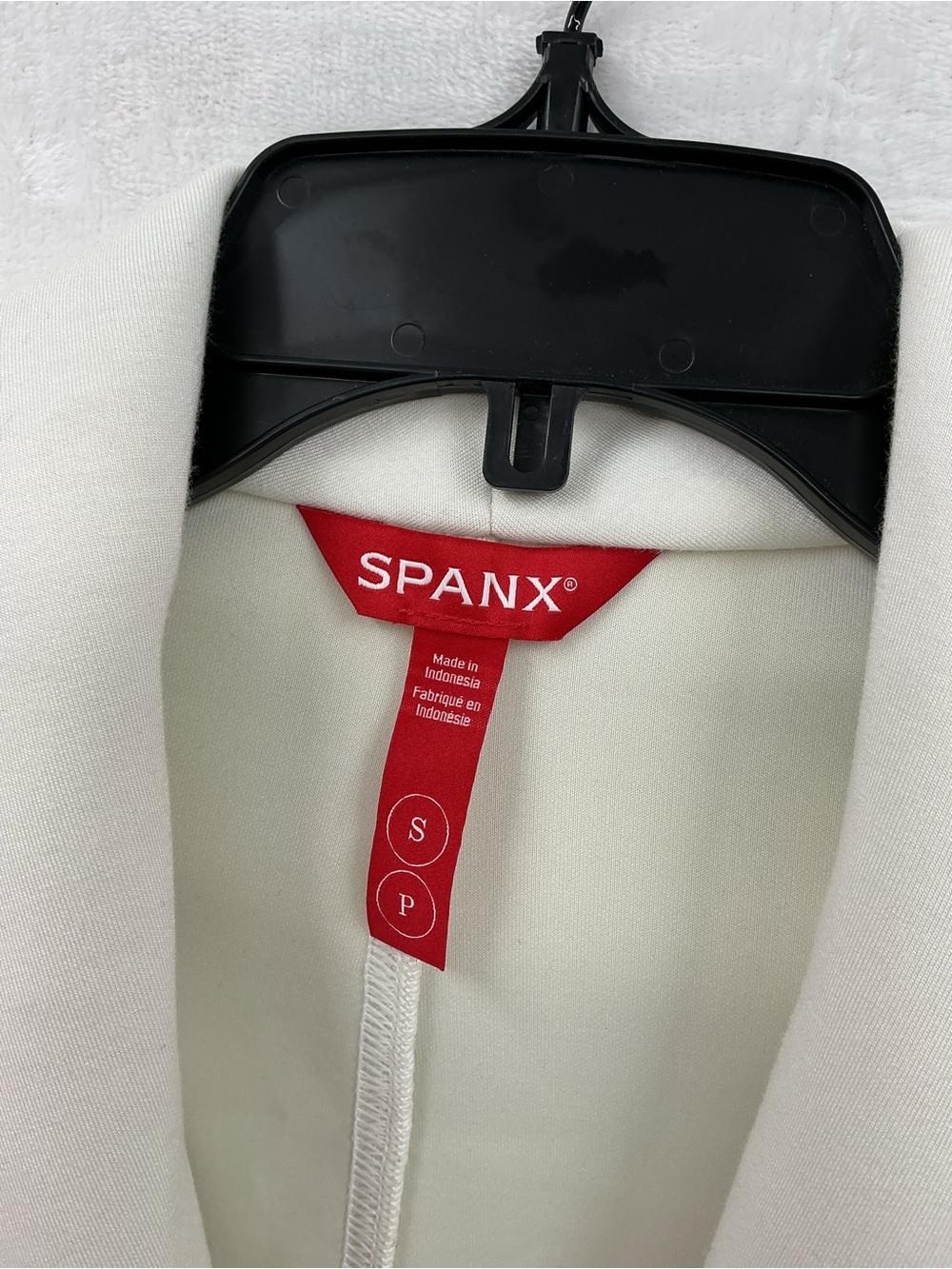 SPANX ivory Belted Wrap Blazer 1117 - Picture 3 of 6